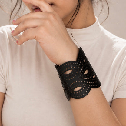 Leather Statement Cutwork Reversible Cuff Bracelet - Black and Camel